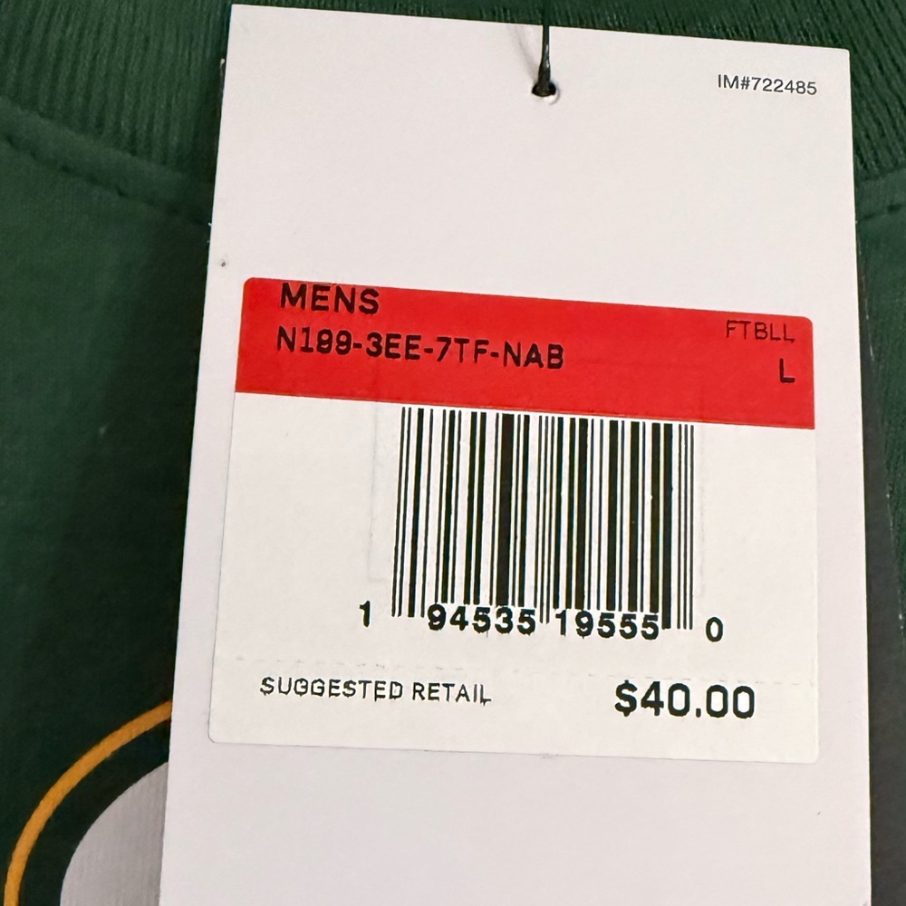 GREEN BAY PACKERS MENS TSHIRT NWT LARGE - Picture 4 of 6